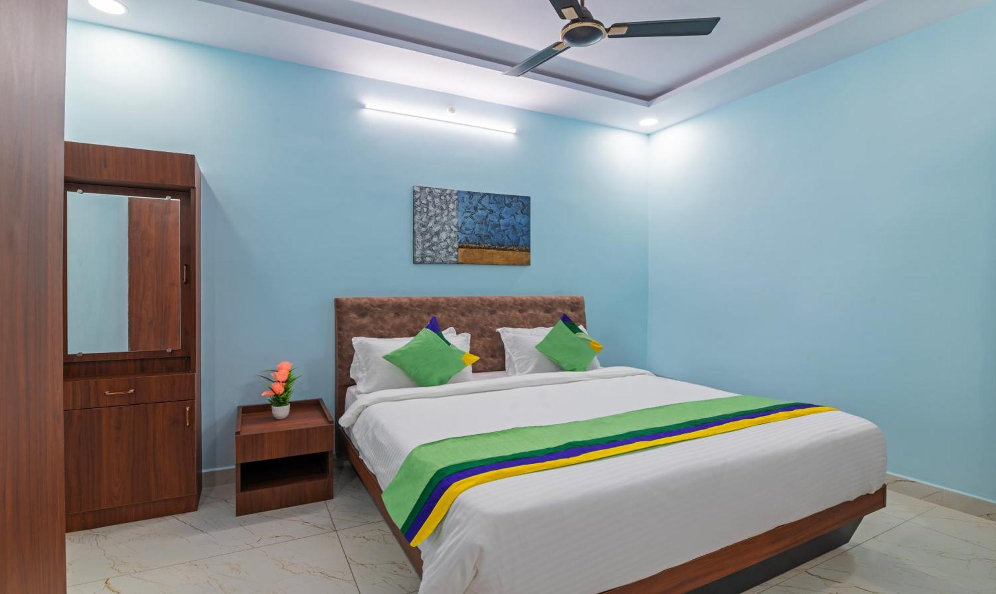 Itsy Hotels Kurinji Stay Inn Yelagiri Bagian luar foto